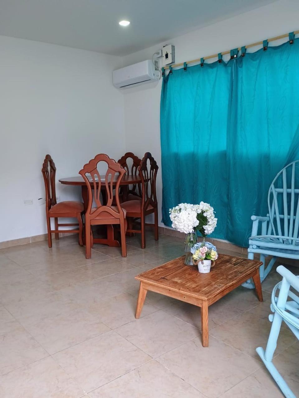 Bed and Breakfast Casa Bahia Colonial - Картахена Экстерьер фото