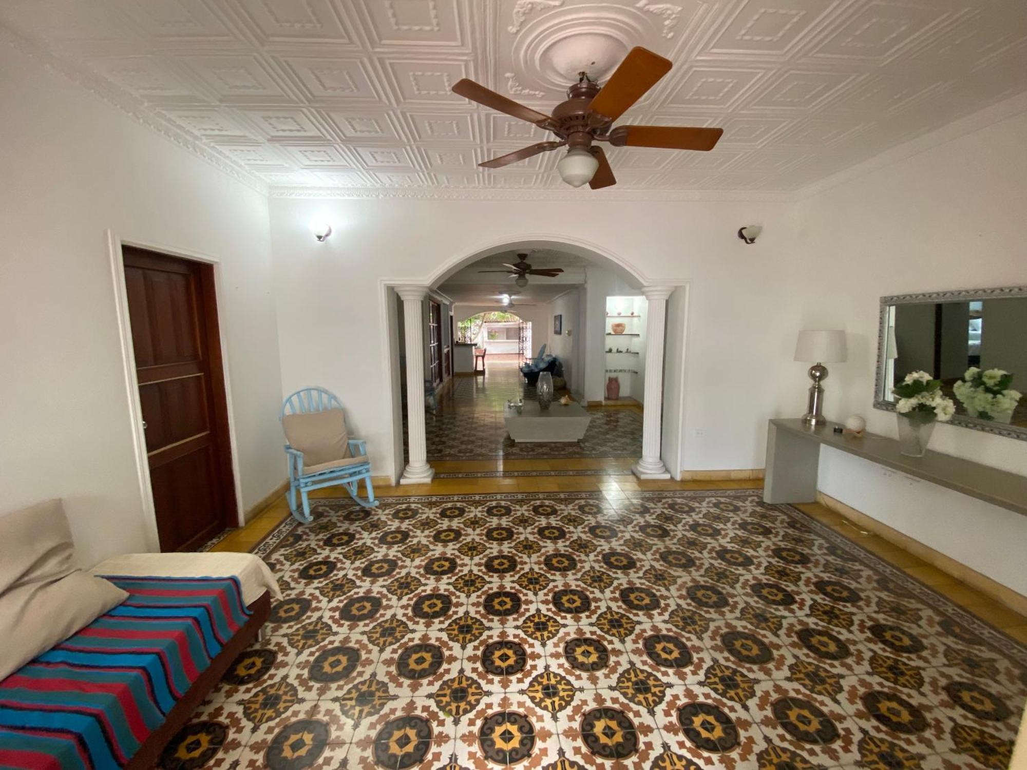 Bed and Breakfast Casa Bahia Colonial - Картахена Экстерьер фото