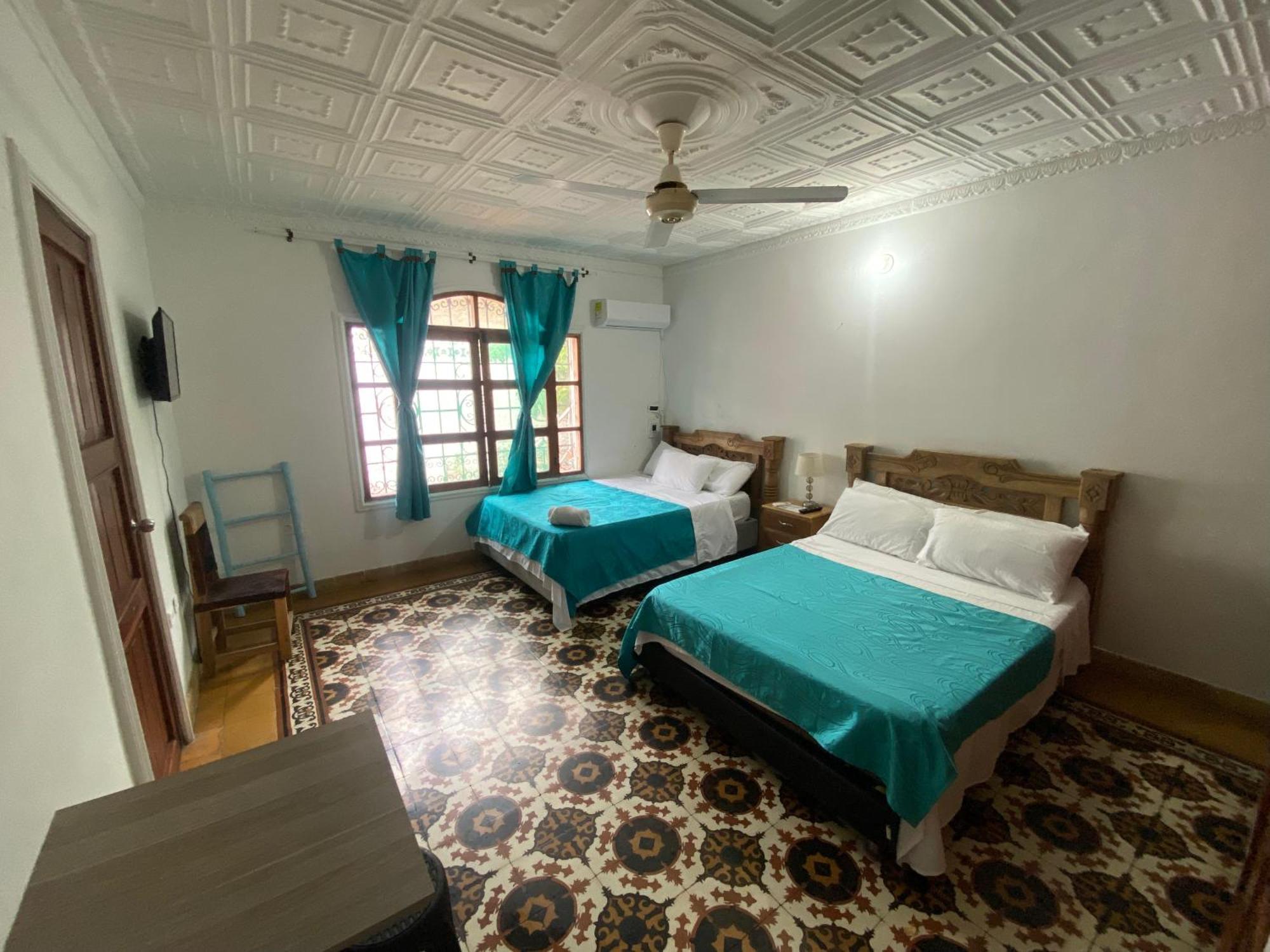 Bed and Breakfast Casa Bahia Colonial - Картахена Экстерьер фото