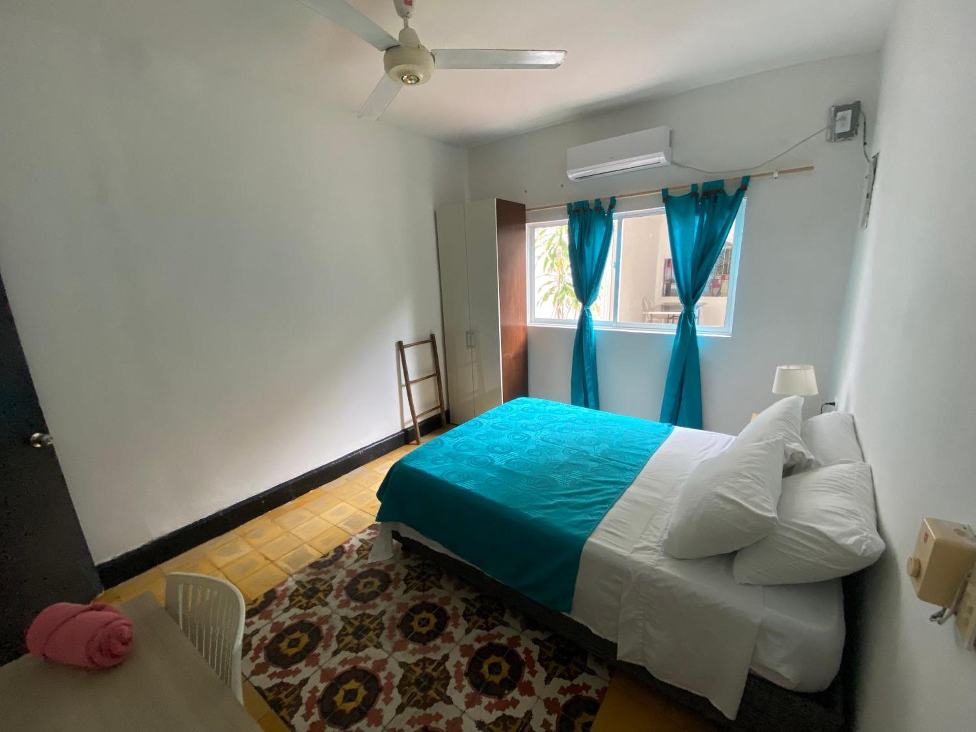 Bed and Breakfast Casa Bahia Colonial - Картахена Экстерьер фото